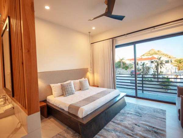 Luxurious 6-Bedroom Villa in Pedregal, Cabo San Lucas
